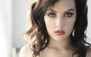 Дневной макияж для брюнеток с зелеными глазами