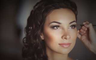 Повседневный макияж для брюнеток