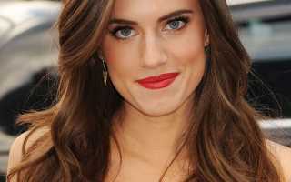 Макияж под красное платье для русых