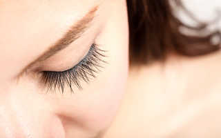 Домашний уход за ламинированными ресницами